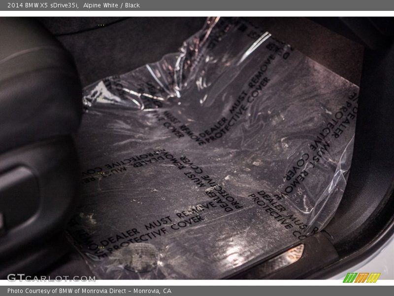 Alpine White / Black 2014 BMW X5 sDrive35i