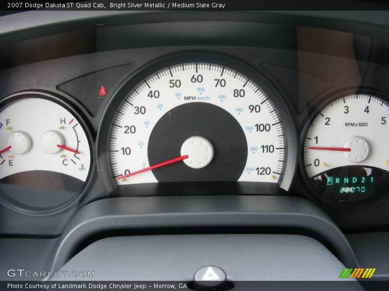 Bright Silver Metallic / Medium Slate Gray 2007 Dodge Dakota ST Quad Cab