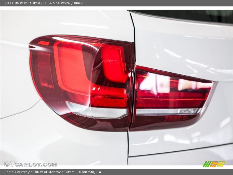 Alpine White / Black 2014 BMW X5 sDrive35i