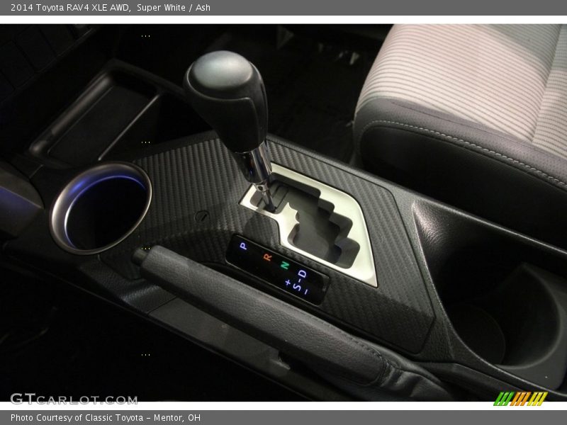 Super White / Ash 2014 Toyota RAV4 XLE AWD
