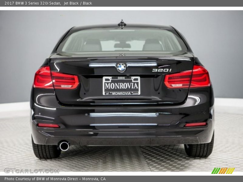 Jet Black / Black 2017 BMW 3 Series 320i Sedan