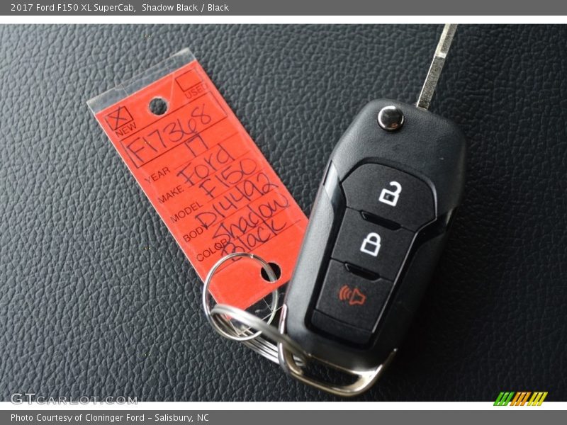 Shadow Black / Black 2017 Ford F150 XL SuperCab