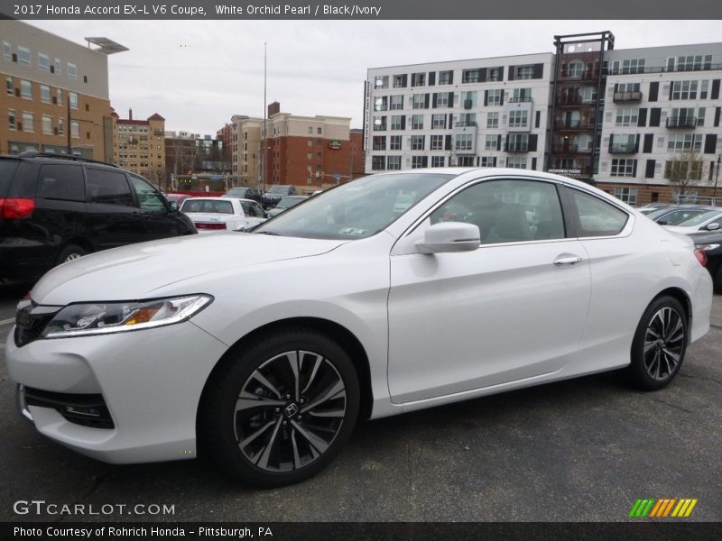 Front 3/4 View of 2017 Accord EX-L V6 Coupe