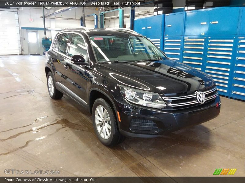 Front 3/4 View of 2017 Tiguan Wolfsburg 4MOTION