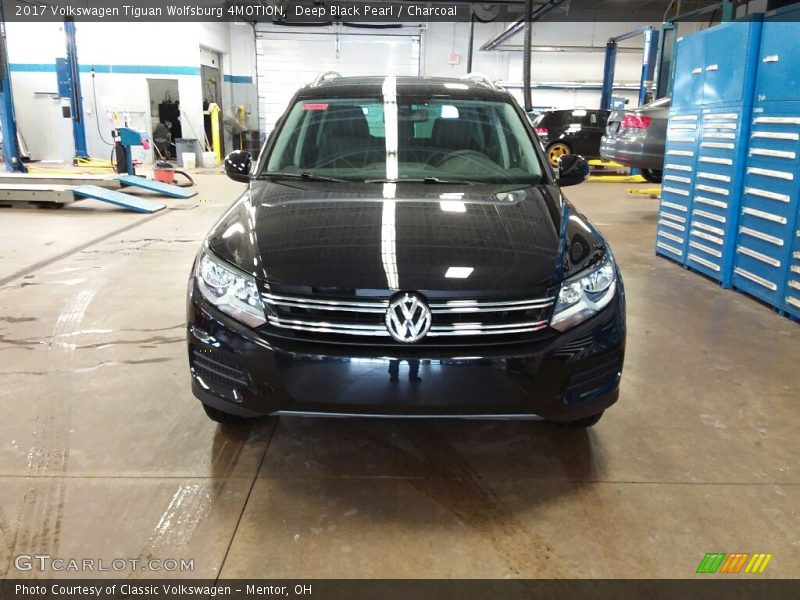 Deep Black Pearl / Charcoal 2017 Volkswagen Tiguan Wolfsburg 4MOTION