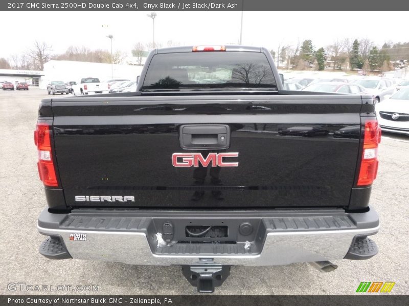 Onyx Black / Jet Black/Dark Ash 2017 GMC Sierra 2500HD Double Cab 4x4