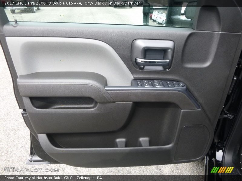 Door Panel of 2017 Sierra 2500HD Double Cab 4x4