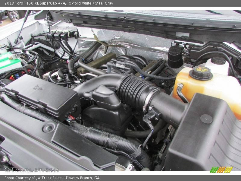 Oxford White / Steel Gray 2013 Ford F150 XL SuperCab 4x4