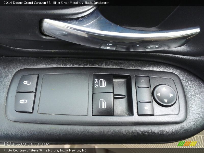 Billet Silver Metallic / Black/Sandstorm 2014 Dodge Grand Caravan SE