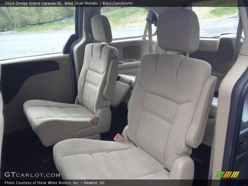 Billet Silver Metallic / Black/Sandstorm 2014 Dodge Grand Caravan SE