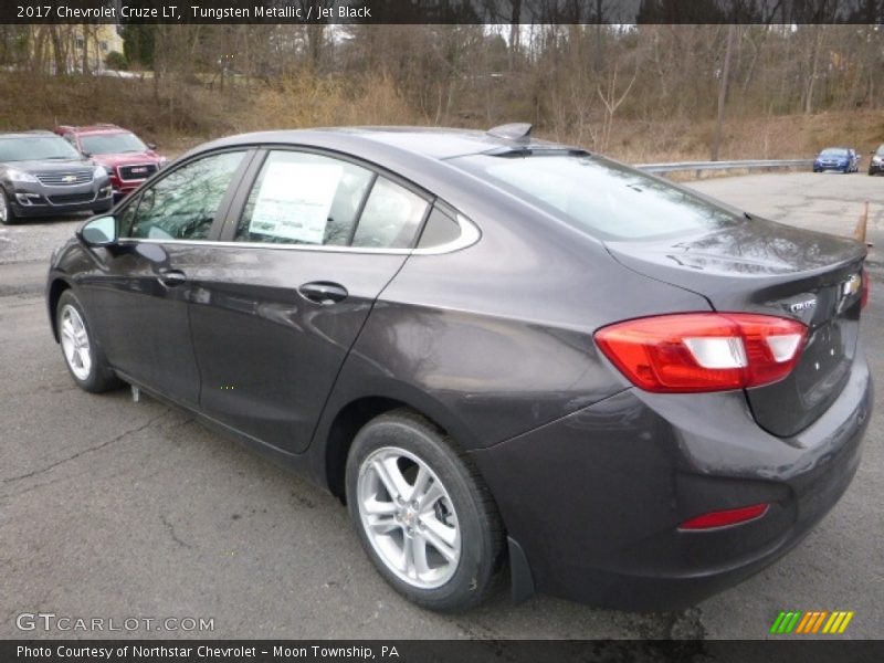 Tungsten Metallic / Jet Black 2017 Chevrolet Cruze LT