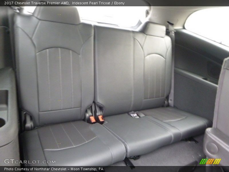 Iridescent Pearl Tricoat / Ebony 2017 Chevrolet Traverse Premier AWD