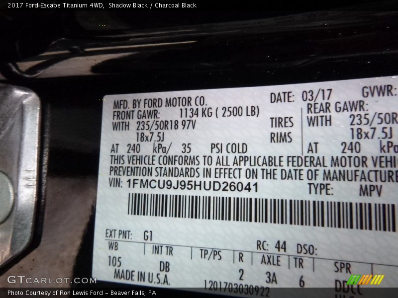 Shadow Black / Charcoal Black 2017 Ford Escape Titanium 4WD