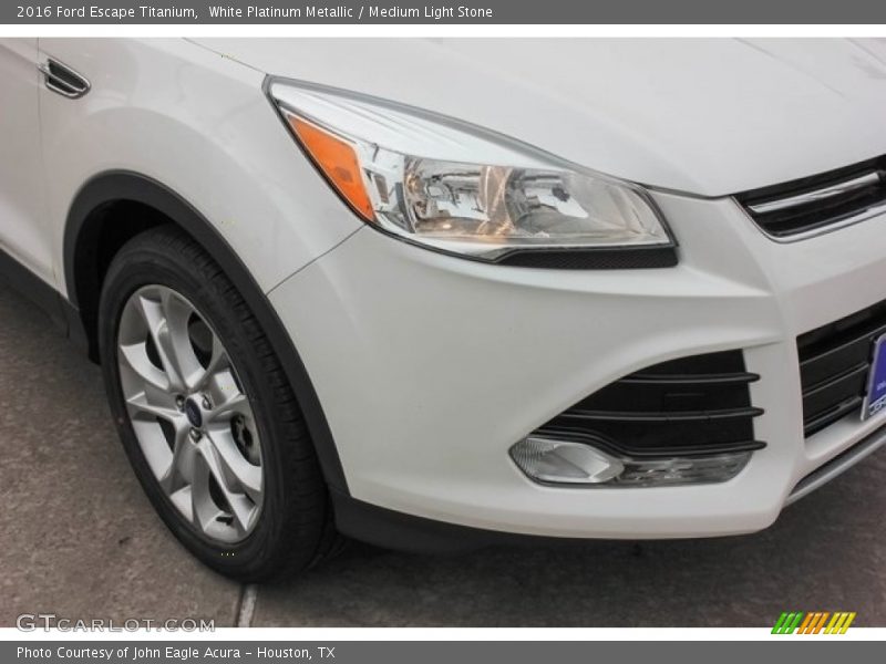 White Platinum Metallic / Medium Light Stone 2016 Ford Escape Titanium