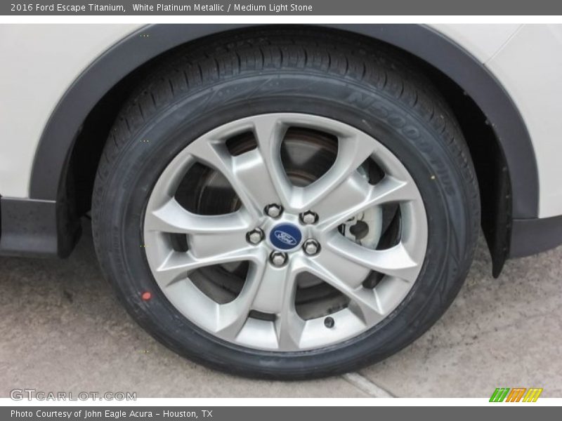 White Platinum Metallic / Medium Light Stone 2016 Ford Escape Titanium