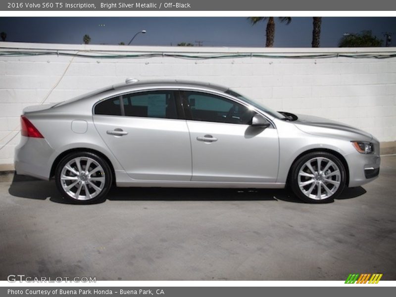 Bright Silver Metallic / Off-Black 2016 Volvo S60 T5 Inscription