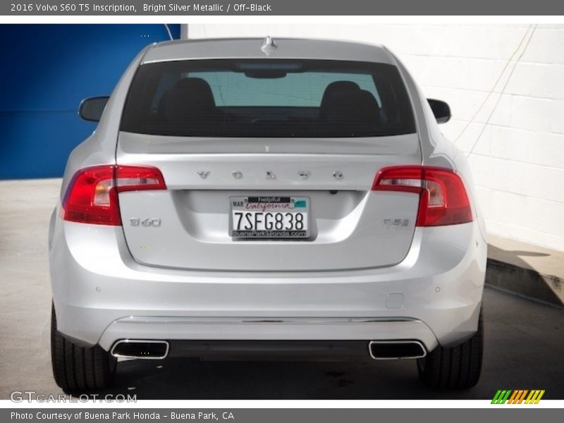 Bright Silver Metallic / Off-Black 2016 Volvo S60 T5 Inscription