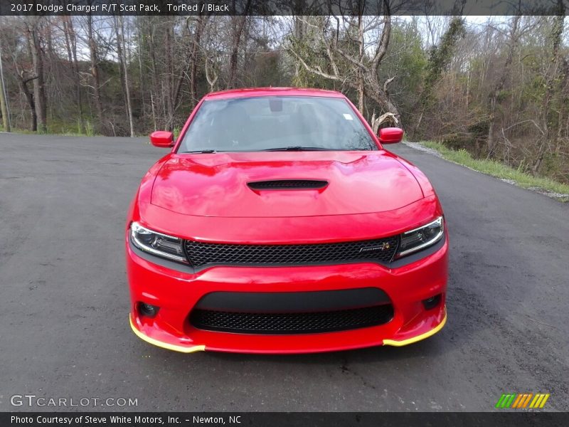 TorRed / Black 2017 Dodge Charger R/T Scat Pack