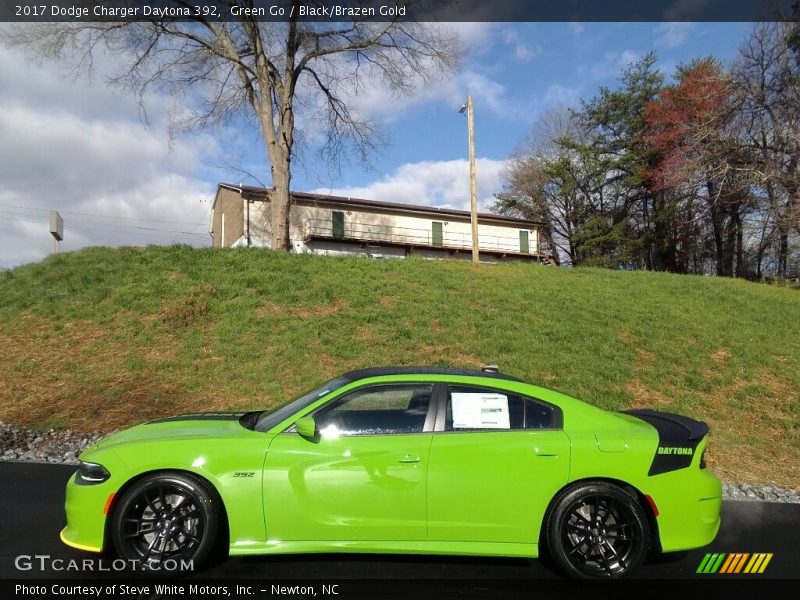 Green Go / Black/Brazen Gold 2017 Dodge Charger Daytona 392