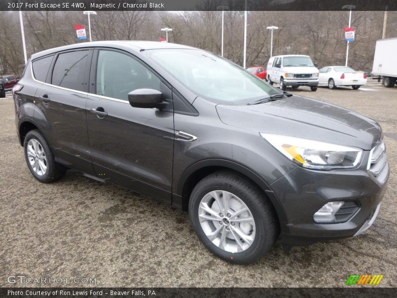 Magnetic / Charcoal Black 2017 Ford Escape SE 4WD