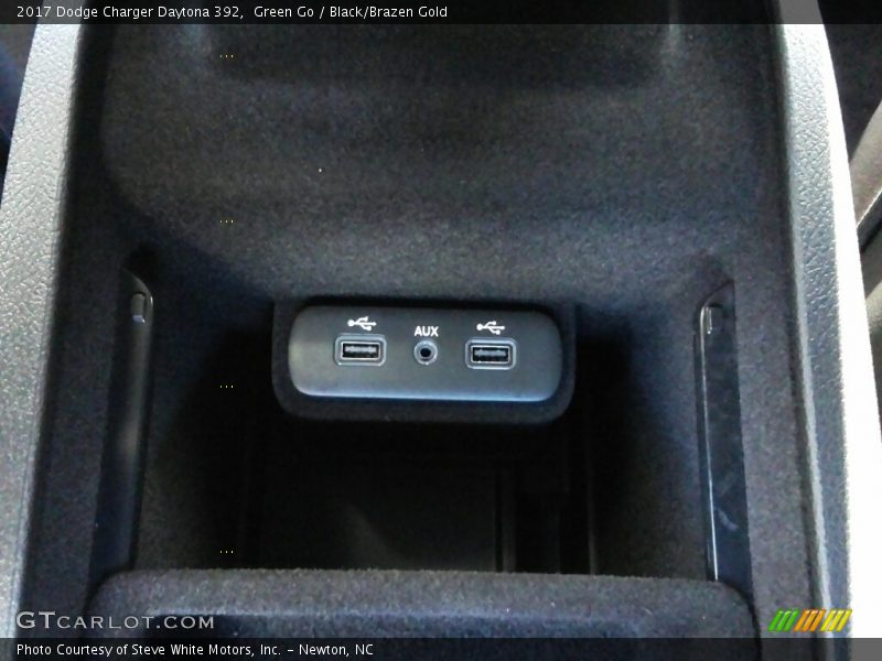 Green Go / Black/Brazen Gold 2017 Dodge Charger Daytona 392