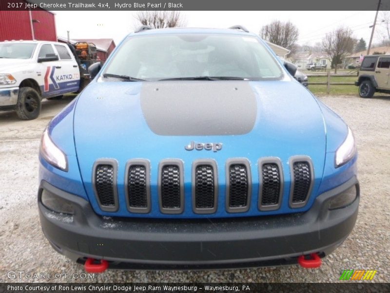 Hydro Blue Pearl / Black 2017 Jeep Cherokee Trailhawk 4x4
