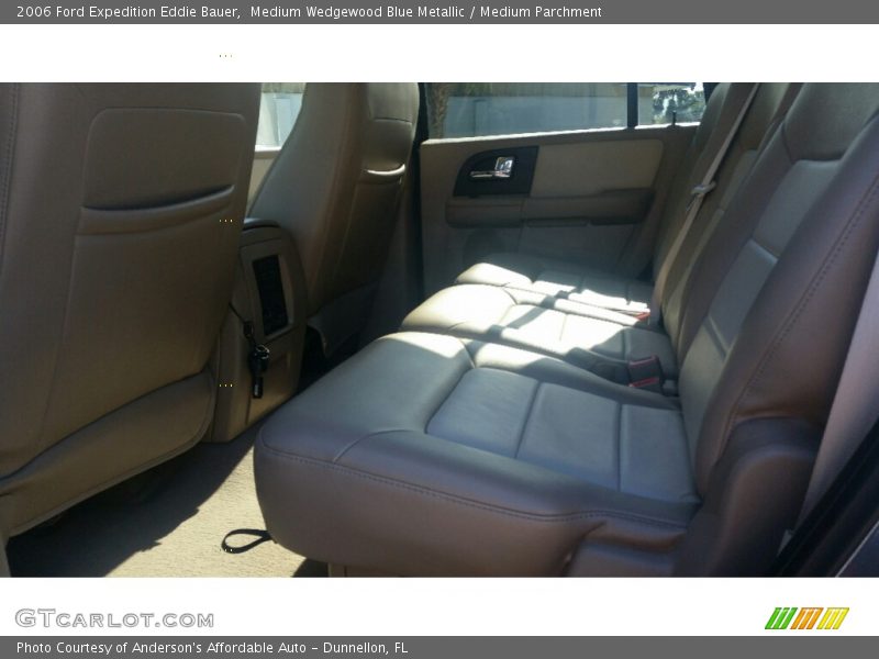 Medium Wedgewood Blue Metallic / Medium Parchment 2006 Ford Expedition Eddie Bauer