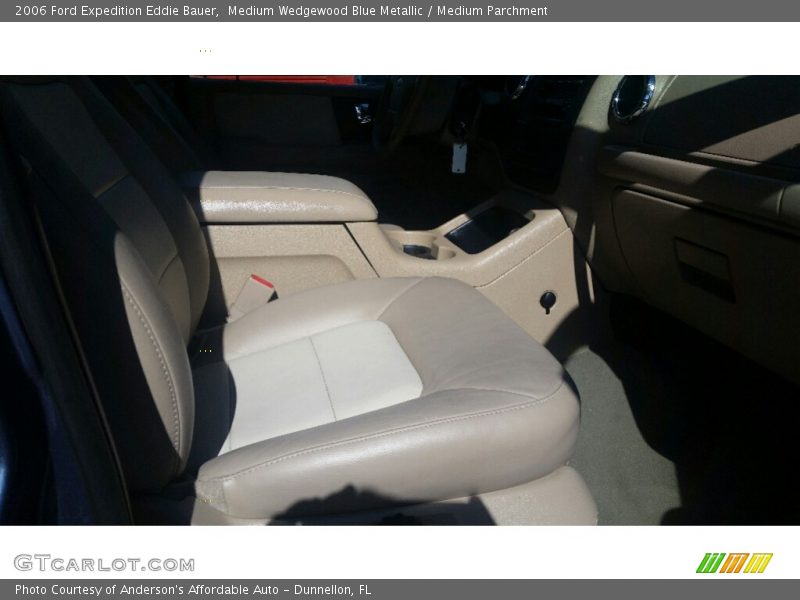 Medium Wedgewood Blue Metallic / Medium Parchment 2006 Ford Expedition Eddie Bauer