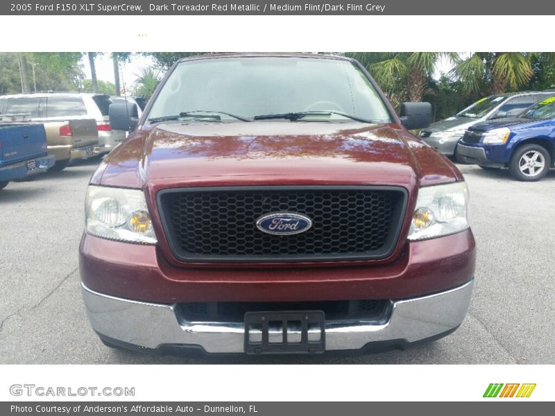 Dark Toreador Red Metallic / Medium Flint/Dark Flint Grey 2005 Ford F150 XLT SuperCrew