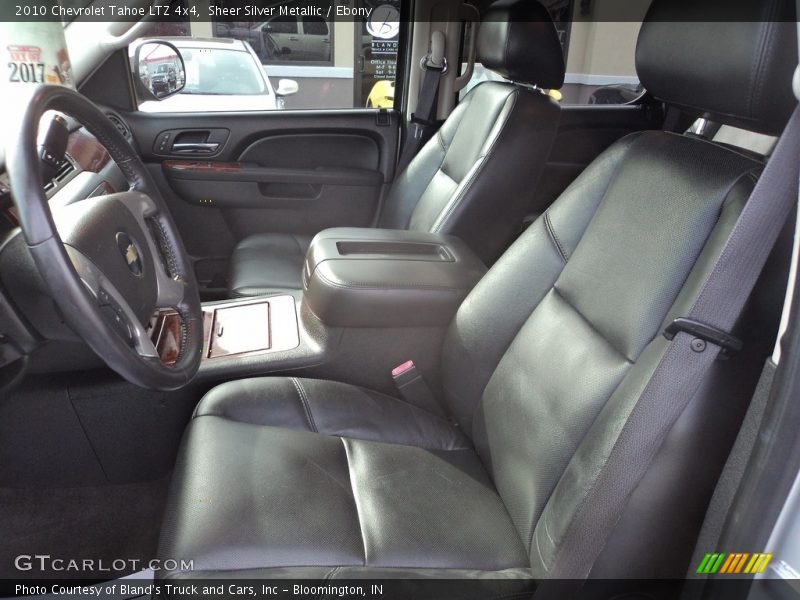 Sheer Silver Metallic / Ebony 2010 Chevrolet Tahoe LTZ 4x4