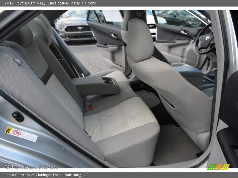 Classic Silver Metallic / Ivory 2012 Toyota Camry LE