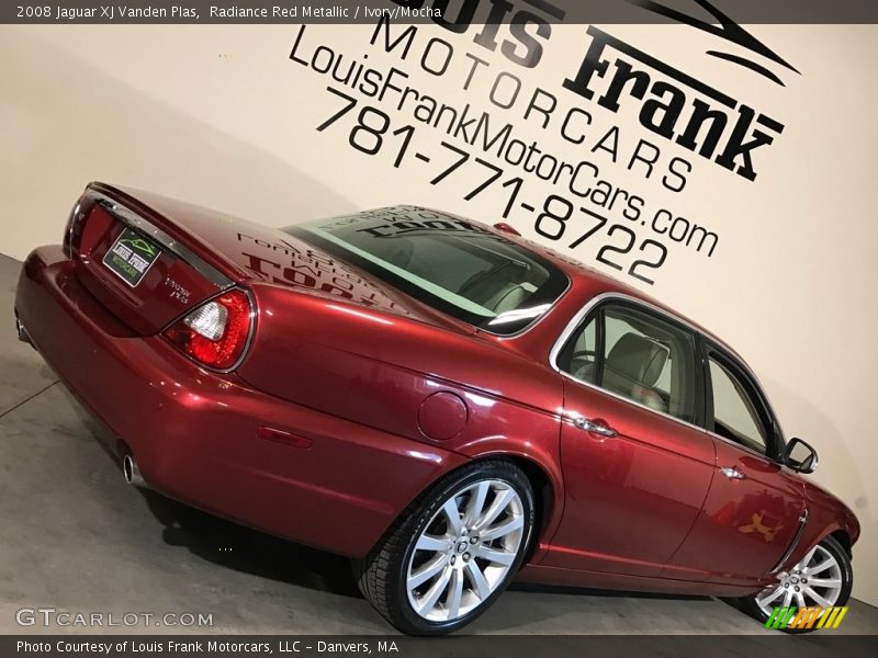 Radiance Red Metallic / Ivory/Mocha 2008 Jaguar XJ Vanden Plas