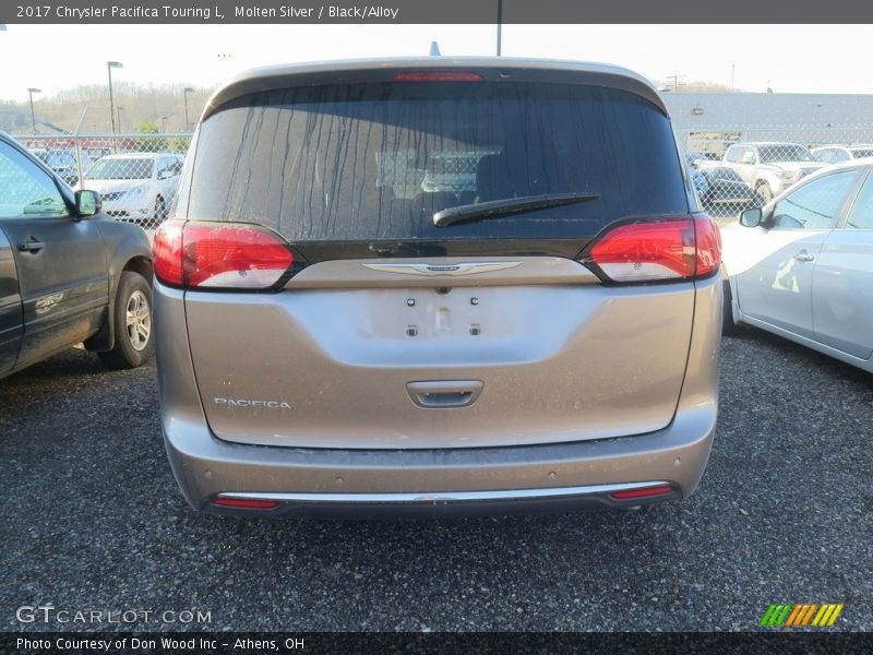 Molten Silver / Black/Alloy 2017 Chrysler Pacifica Touring L