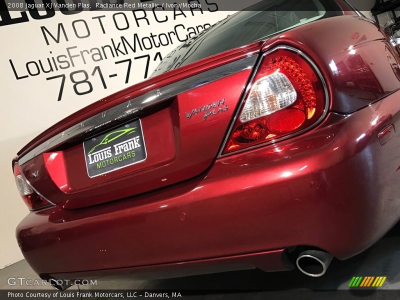 Radiance Red Metallic / Ivory/Mocha 2008 Jaguar XJ Vanden Plas