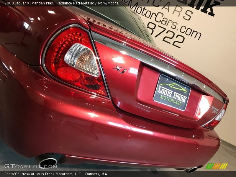 Radiance Red Metallic / Ivory/Mocha 2008 Jaguar XJ Vanden Plas