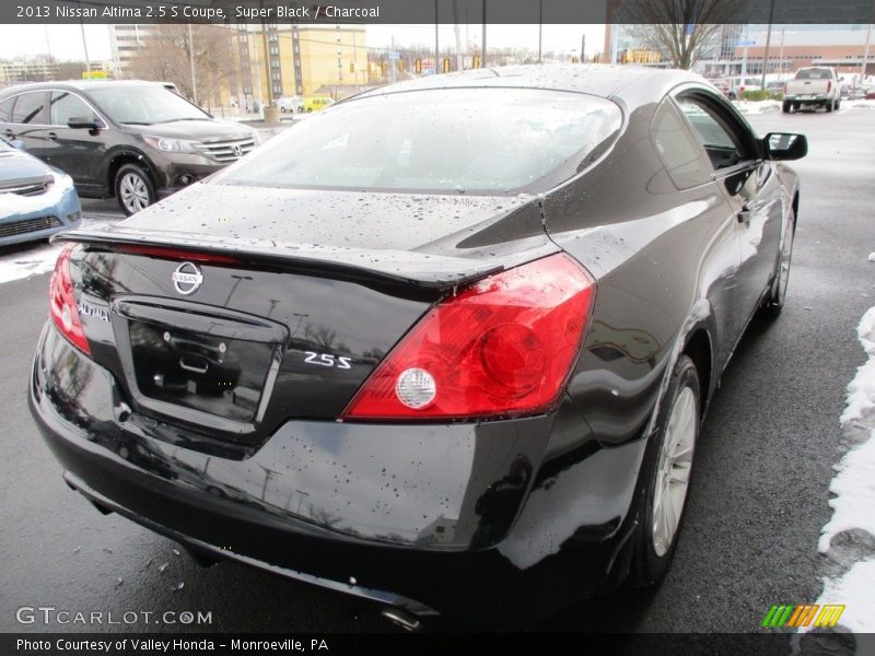 Super Black / Charcoal 2013 Nissan Altima 2.5 S Coupe