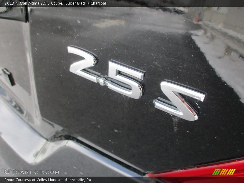 Super Black / Charcoal 2013 Nissan Altima 2.5 S Coupe