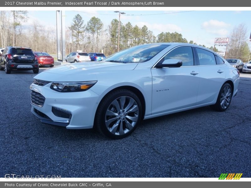 Iridescent Pearl Tricoat / Dark Atmosphere/Loft Brown 2017 Chevrolet Malibu Premier