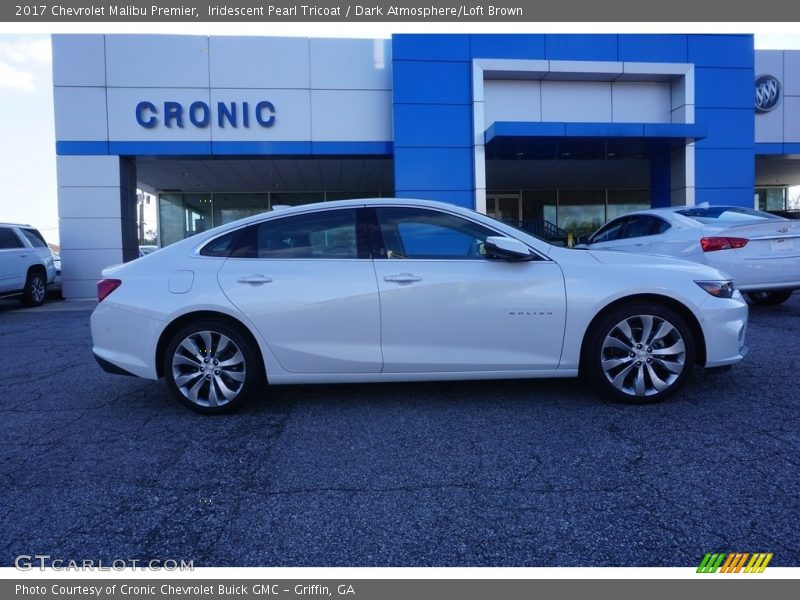 Iridescent Pearl Tricoat / Dark Atmosphere/Loft Brown 2017 Chevrolet Malibu Premier