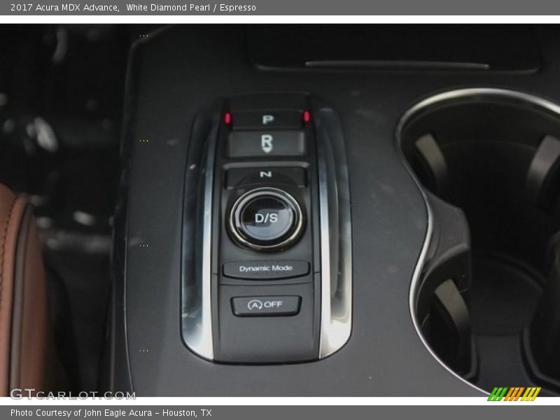 White Diamond Pearl / Espresso 2017 Acura MDX Advance