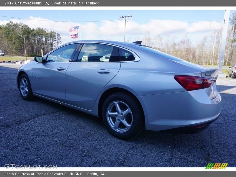 Silver Ice Metallic / Jet Black 2017 Chevrolet Malibu LS