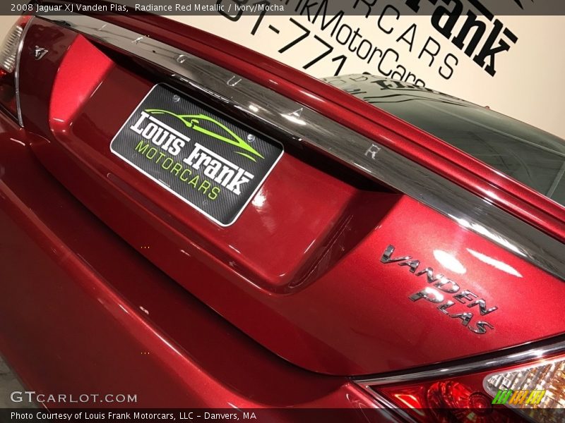 Radiance Red Metallic / Ivory/Mocha 2008 Jaguar XJ Vanden Plas