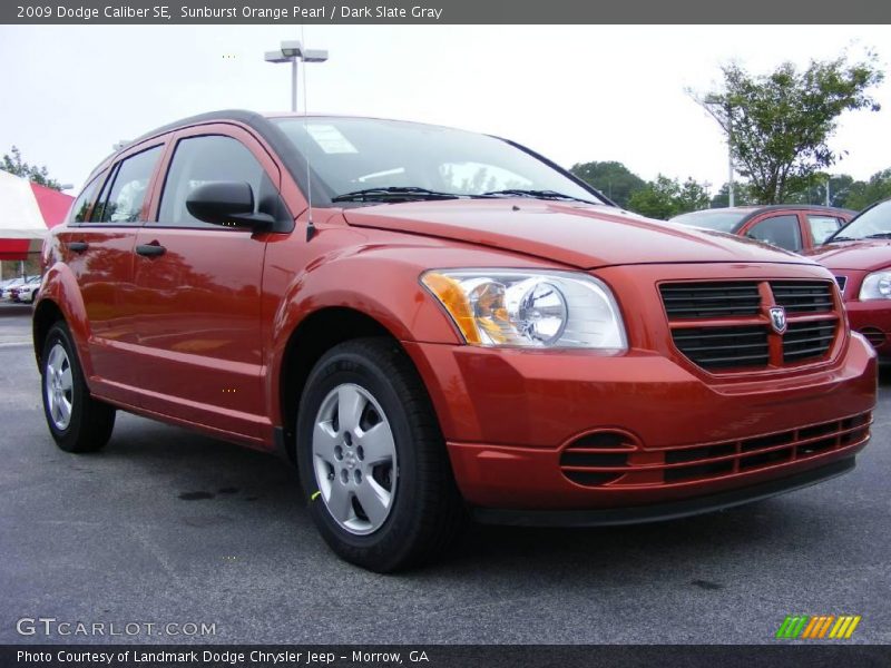 Sunburst Orange Pearl / Dark Slate Gray 2009 Dodge Caliber SE