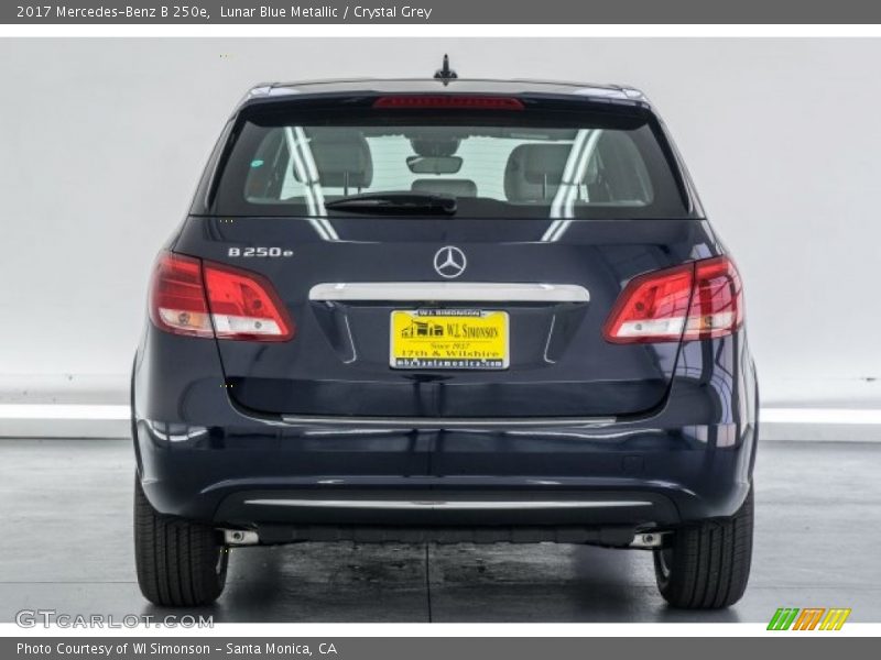 Lunar Blue Metallic / Crystal Grey 2017 Mercedes-Benz B 250e