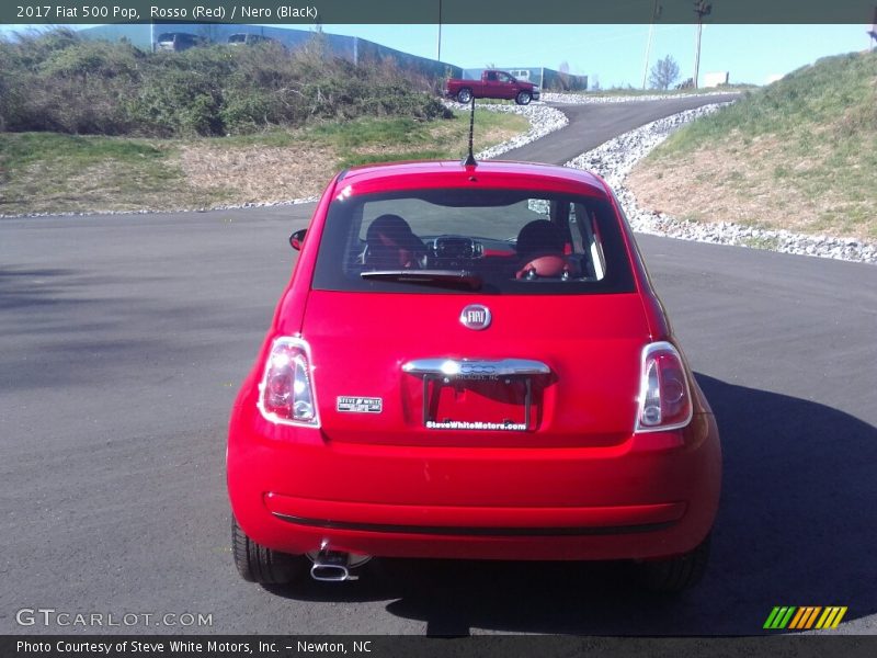 Rosso (Red) / Nero (Black) 2017 Fiat 500 Pop