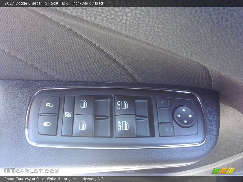 Pitch-Black / Black 2017 Dodge Charger R/T Scat Pack