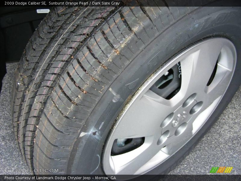 Sunburst Orange Pearl / Dark Slate Gray 2009 Dodge Caliber SE