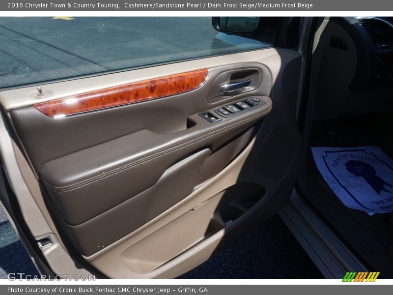 Cashmere/Sandstone Pearl / Dark Frost Beige/Medium Frost Beige 2016 Chrysler Town & Country Touring