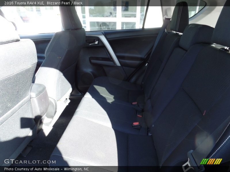 Blizzard Pearl / Black 2016 Toyota RAV4 XLE