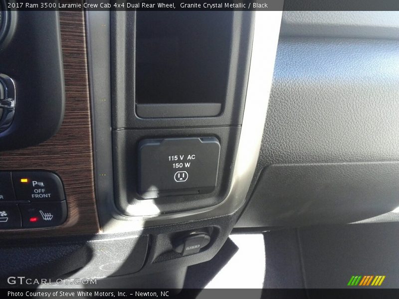 Granite Crystal Metallic / Black 2017 Ram 3500 Laramie Crew Cab 4x4 Dual Rear Wheel